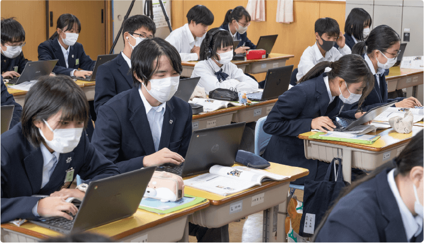 ClassPad.netを活用した授業風景