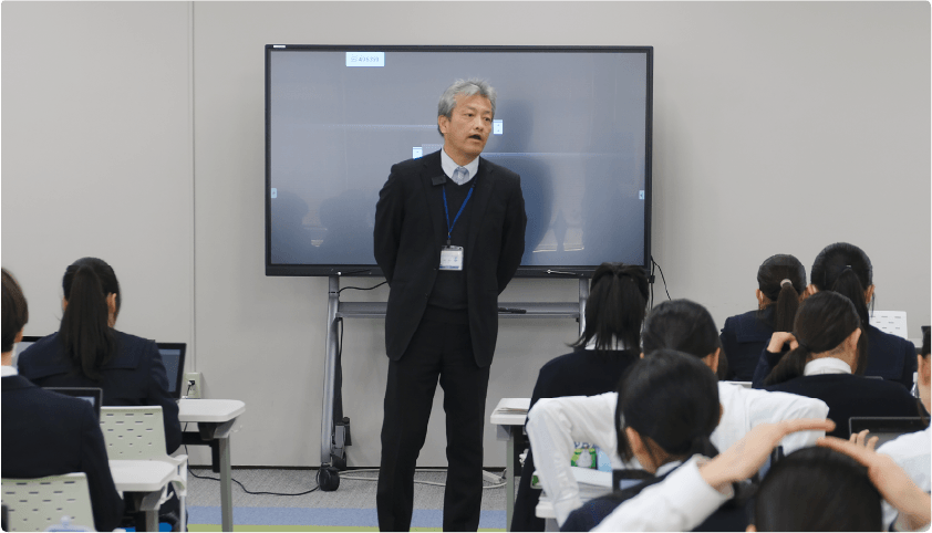 ClassPad.netを活用した鈴木庸介先生の授業風景