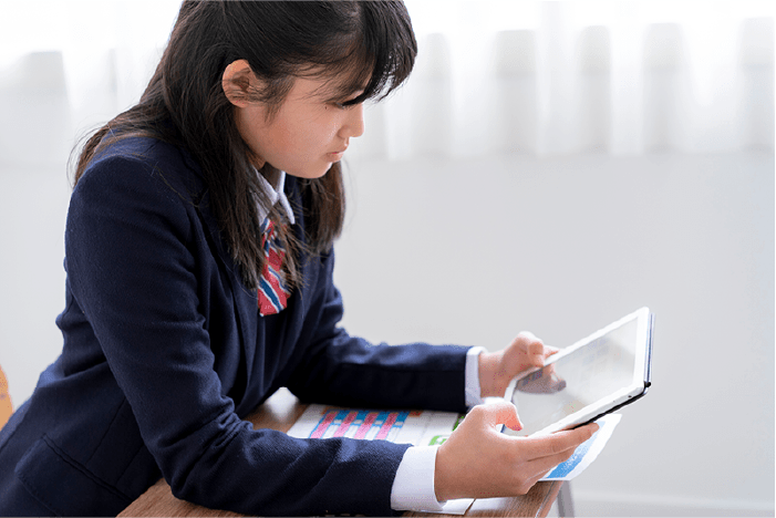 ICTを活用した探究学習の様子