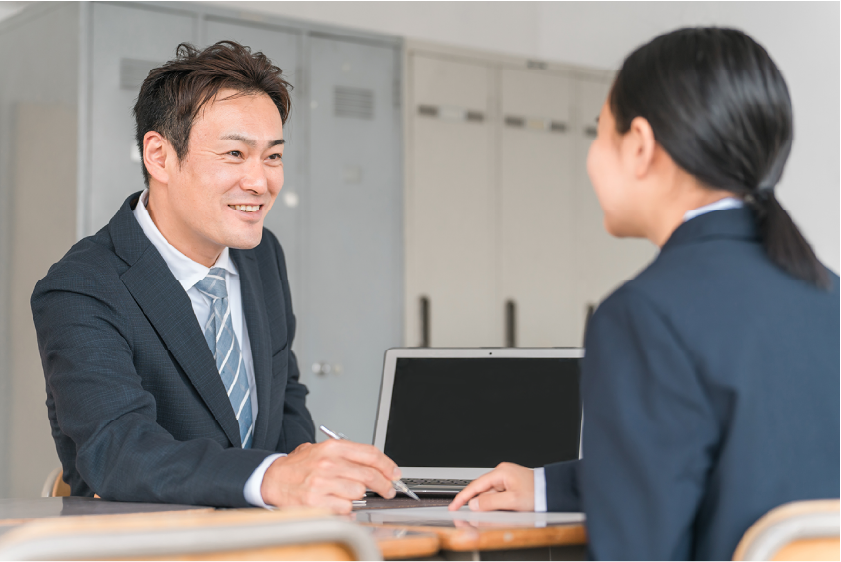 ②具体的なフィードバックを行う