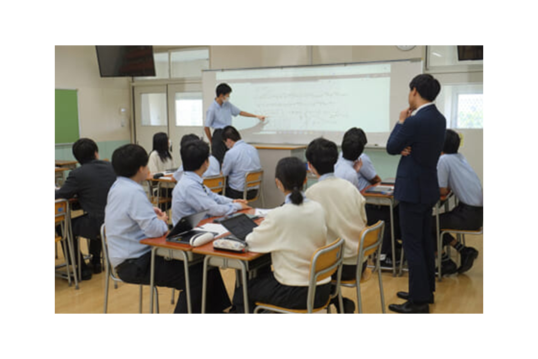 高１から1人１台端末活用　自ら考える・調べる活動が増えた 大阪産業大学附属高等学校